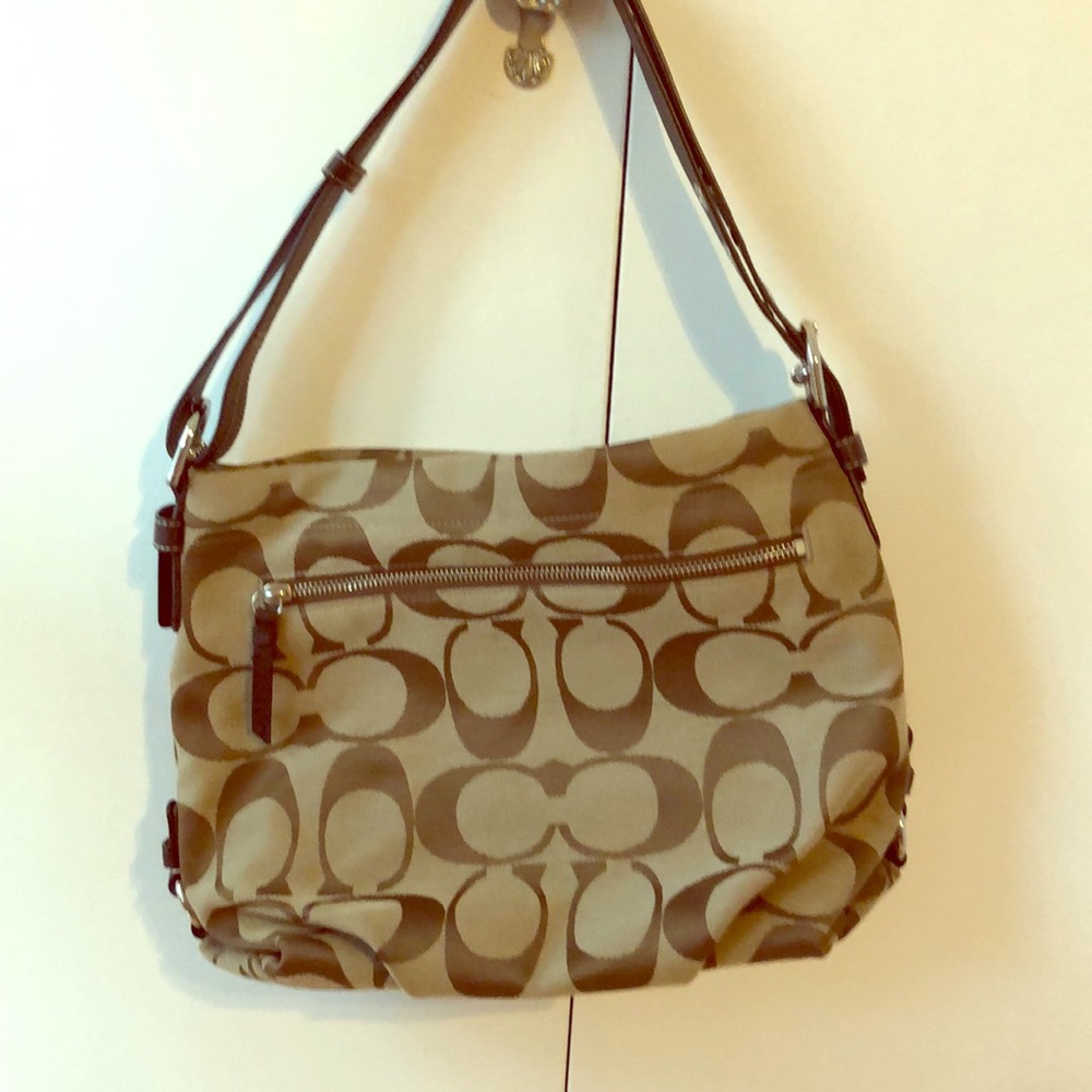 Coach signature zipped bag